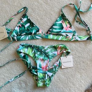 Brand new bikini set with matching cover up and hair tie